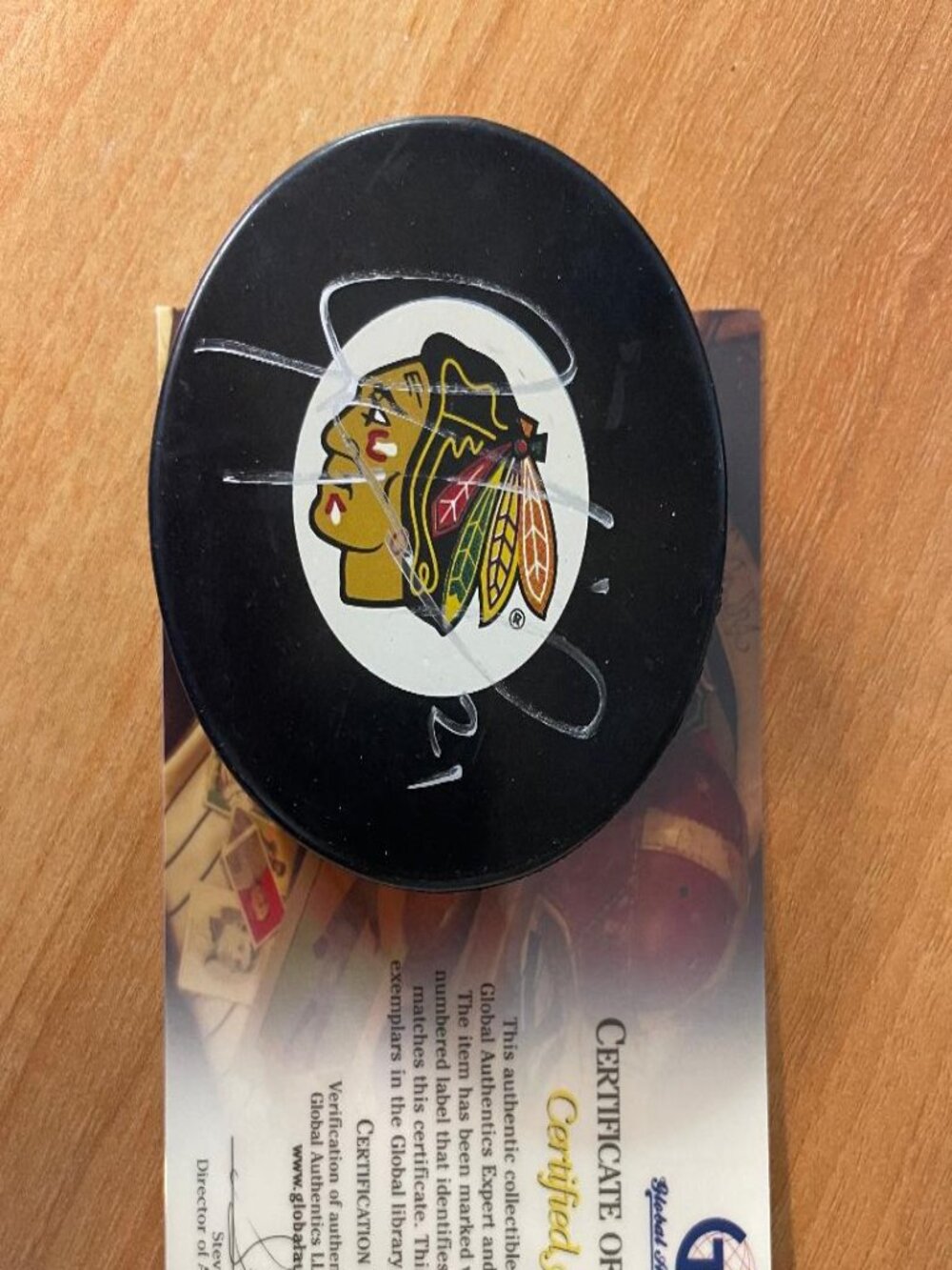 Jeremy Roenick Chicago Blackhawks Autographed Puck with Global Authentics CoA